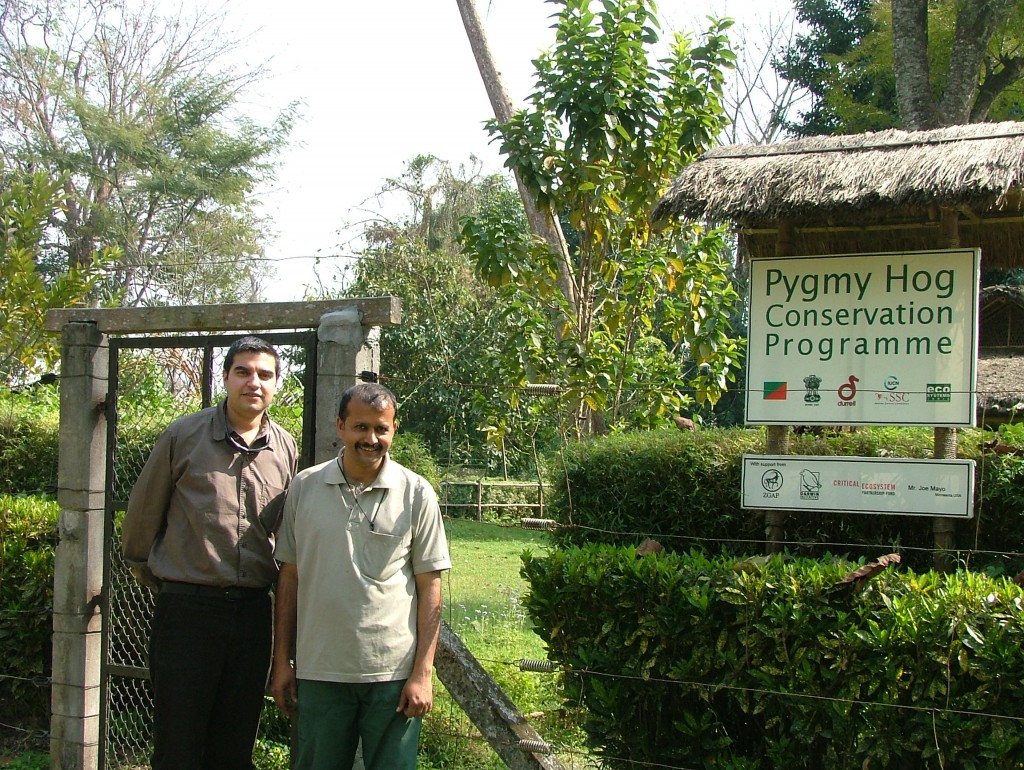 Wild Navigator's Abhishek Behl with Mr. Deka @PHCP Nameri Centre ©Wild Navigator
